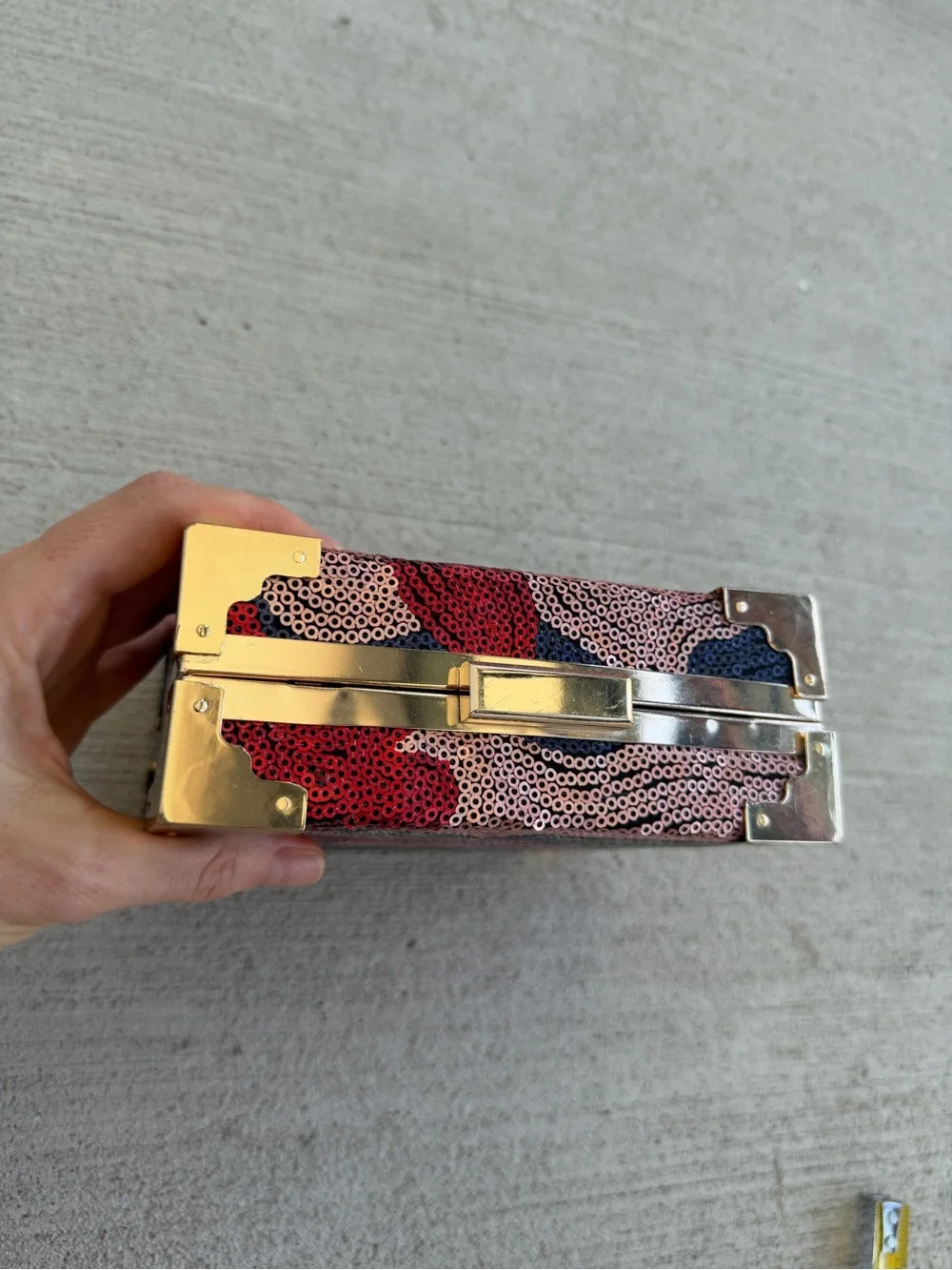 Gianni Bini Sequin Box Clutch Evening Bag Gold Chain Shoulder Purse Multicolor